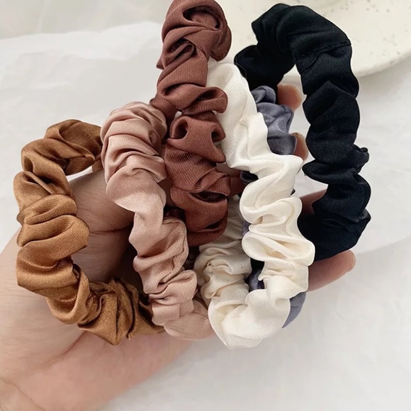 6 Pcs/Set Woman Fashion Scrunchies. Elastic Hairband Hair Accessories - Picture 3 of 5